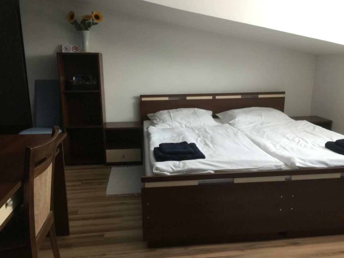 Relax & Tenis Club Liptovský Mikuláš 外观 照片